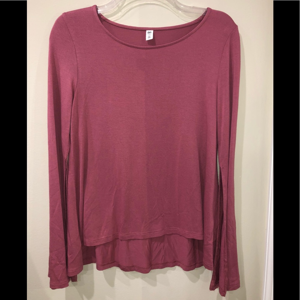 Super Flowy Long Sleeved Shirt.